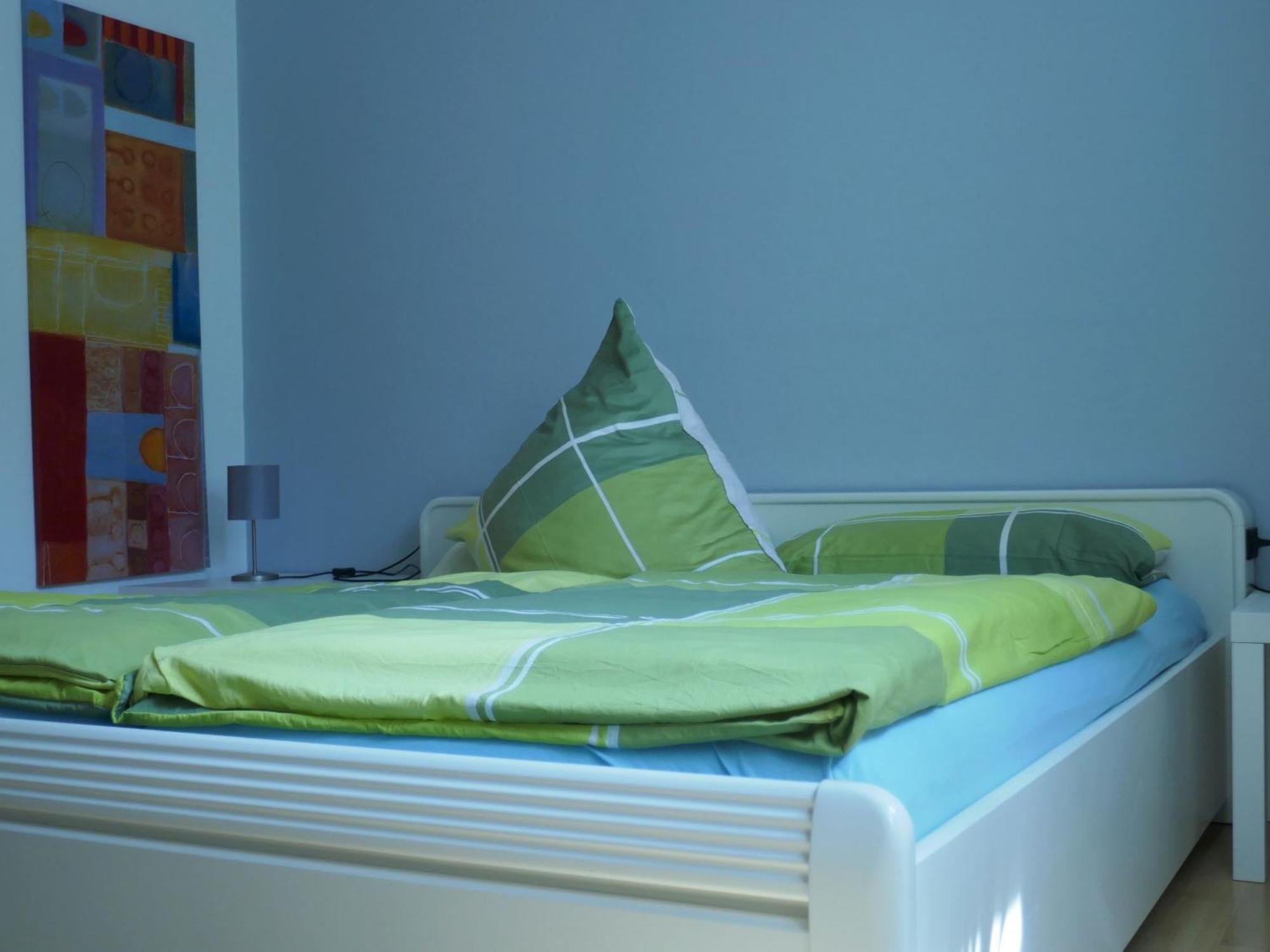 Ferienwohnung Emilia, 36Qm Münsingen Buitenkant foto