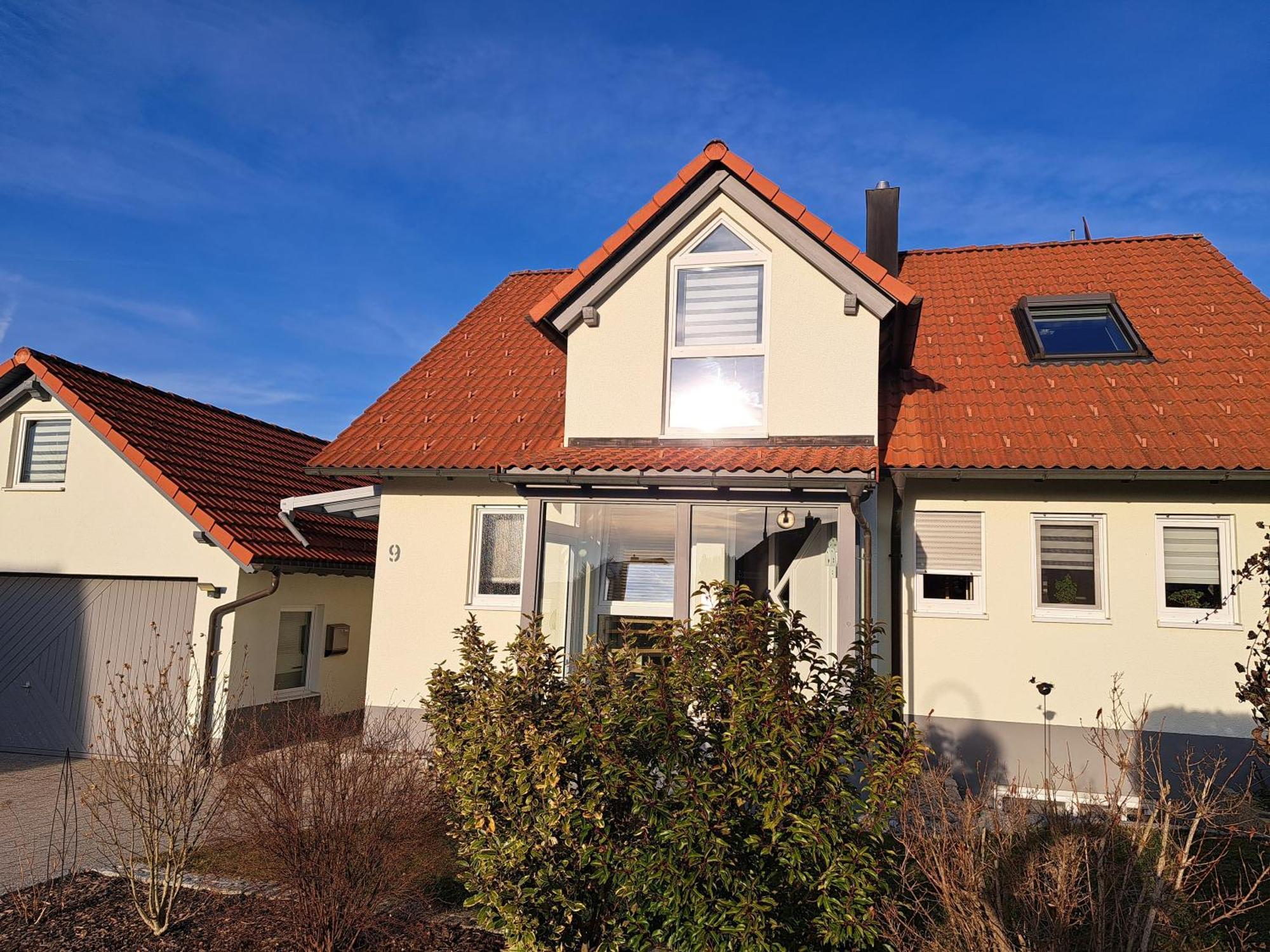Ferienwohnung Emilia, 36Qm Münsingen Buitenkant foto