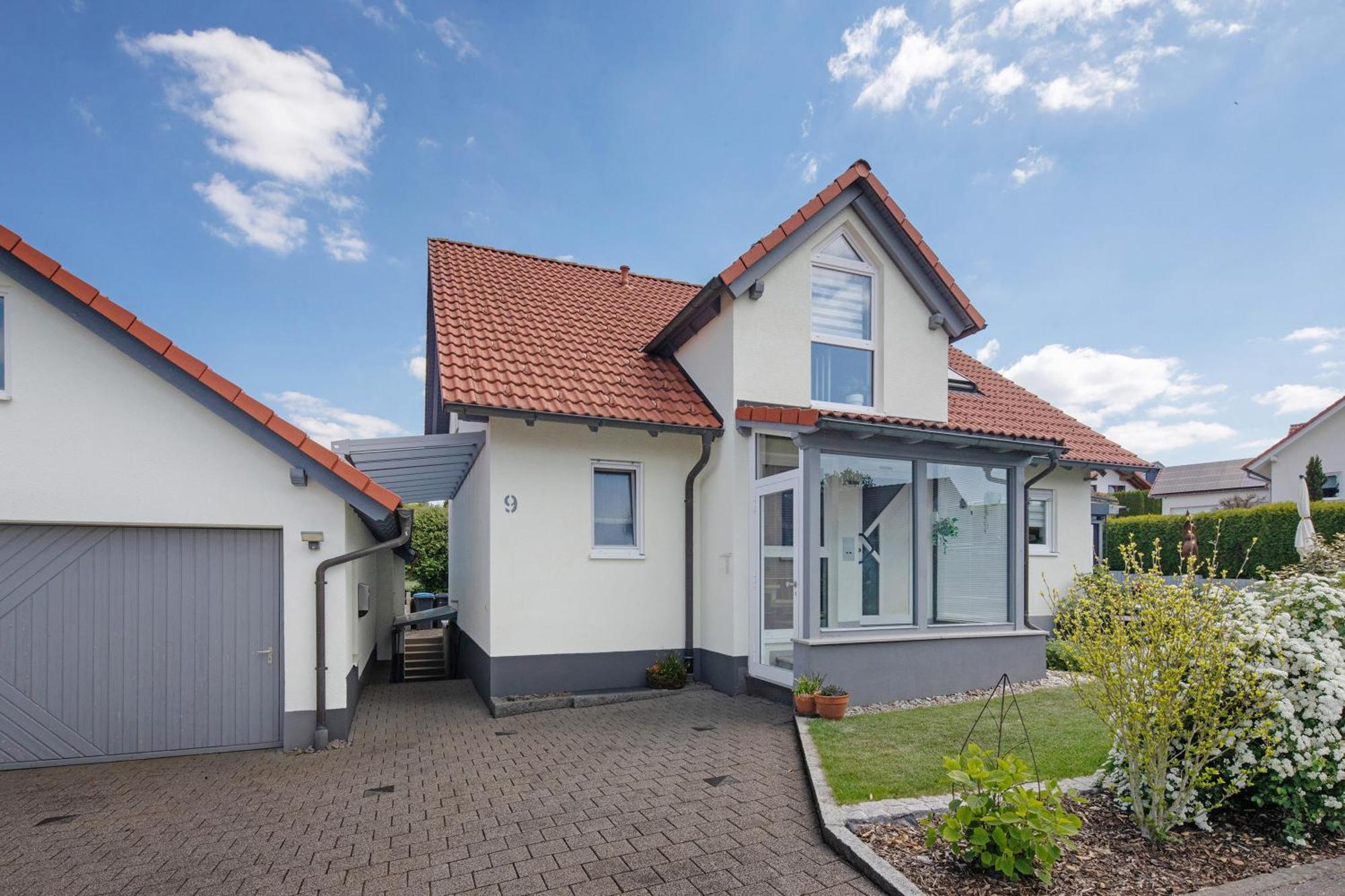 Ferienwohnung Emilia, 36Qm Münsingen Buitenkant foto