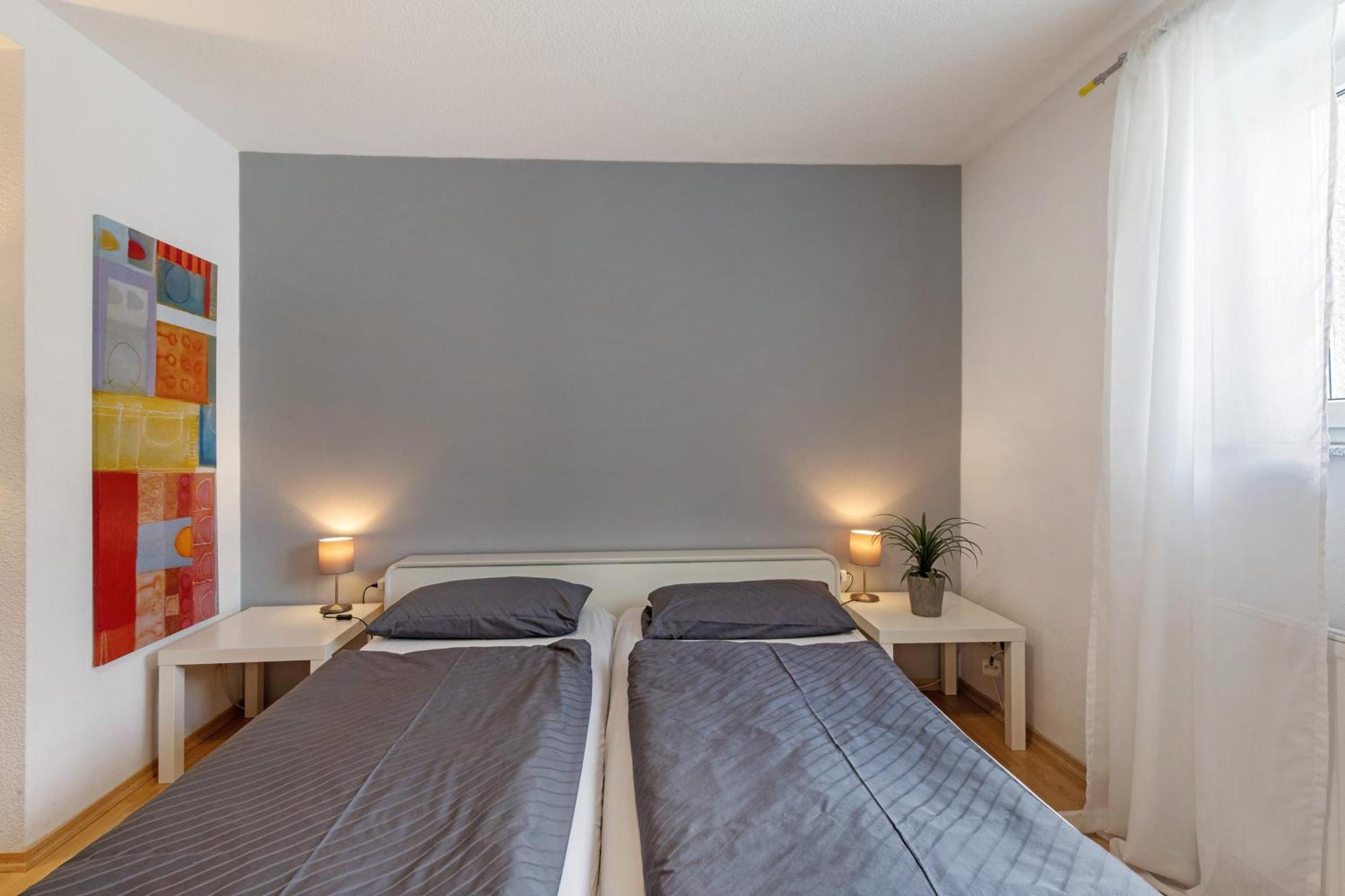 Ferienwohnung Emilia, 36Qm Münsingen Buitenkant foto