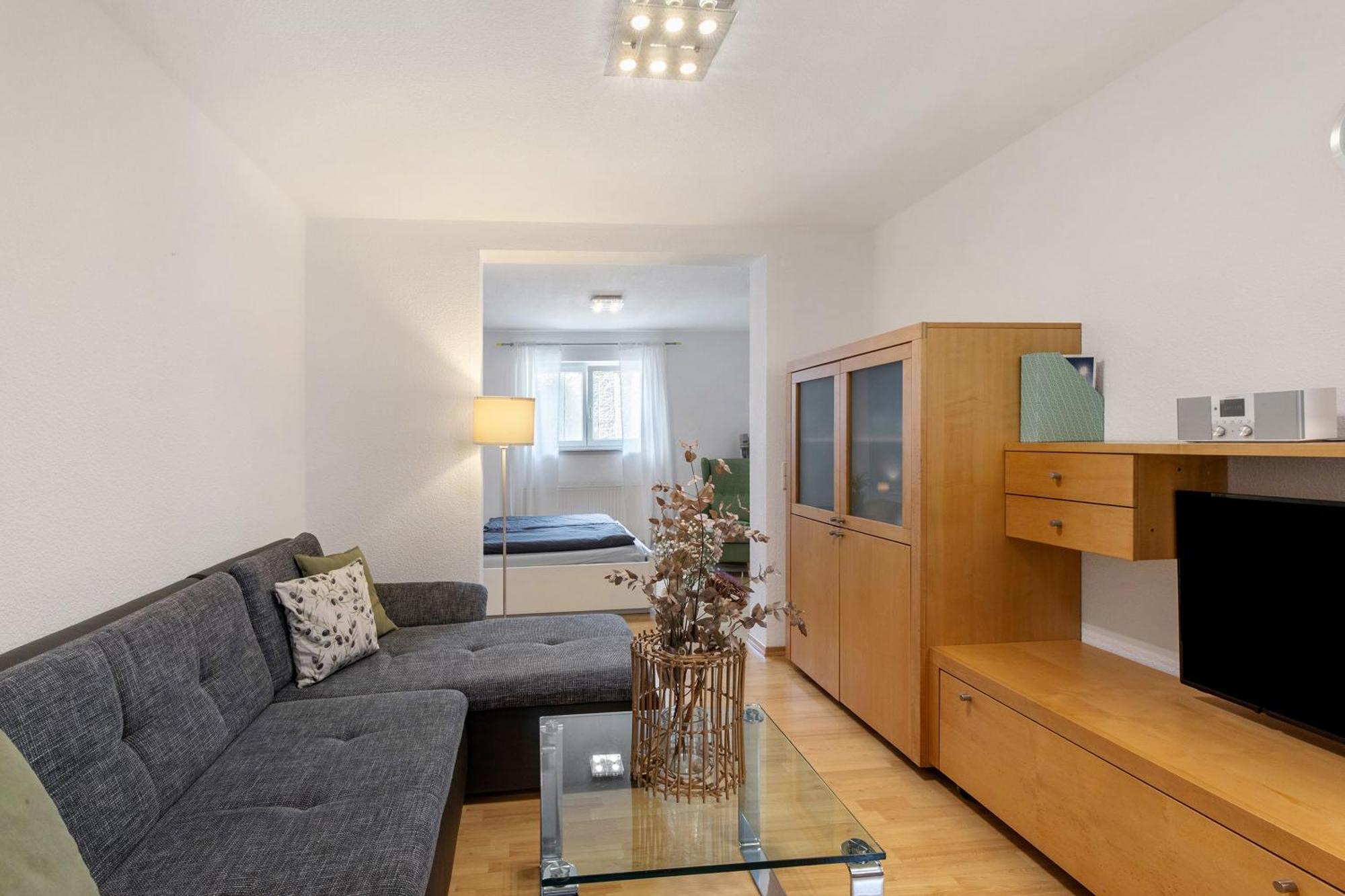 Ferienwohnung Emilia, 36Qm Münsingen Buitenkant foto